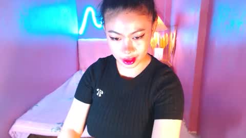 Snapshot of cummdumpapril chatting on February 8, 2025, 11:24 pm cummdumpapril online show from February 8, 2025, 11:24 pm