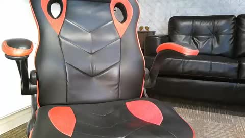 Snapshot of cummichael87 chatting on January 1, 2025, 9:20 pm MichellCock online show from January 1, 2025, 9:20 pm