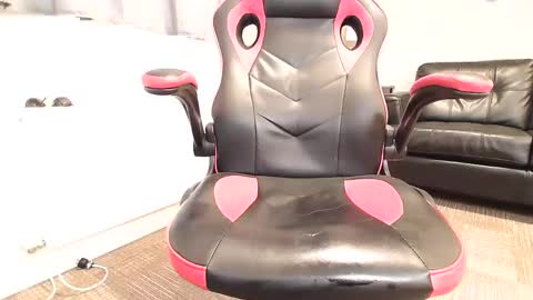 Snapshot of cummichael87 chatting on March 9, 2025, 1:59 pm MichellCock online show from March 9, 2025, 1:59 pm