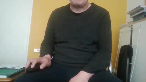 cumpanero online show from April 23, 2026, 12:29 pm