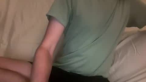Snapshot of cumsandgoes2 chatting on July 21, 2026, 3:20 am cumsandgoes2 online show from July 21, 2026, 3:20 am
