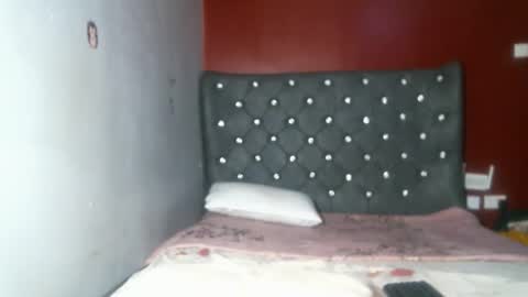 Snapshot of cumslayer19 chatting on September 21, 2025, 1:29 am Shiiro online show from September 21, 2025, 1:29 am