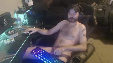 Snapshot of cumslinger2003 chatting on December 7, 2024, 5:37 am cumslinger2003 online show from December 7, 2024, 5:37 am