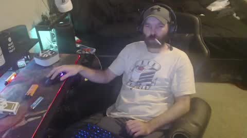 Snapshot of cumslinger2003 chatting on January 20, 2025, 9:24 am cumslinger2003 online show from January 20, 2025, 9:24 am