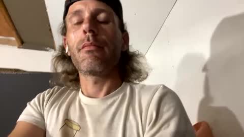 cumslutboi27 online show from February 16, 2025, 7:37 am