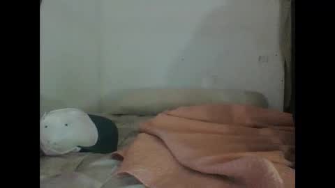 cumslutboi27 online show from March 3, 2025, 6:15 am