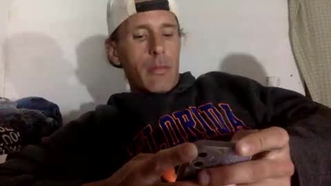 cumslutboi27 online show from March 11, 2025, 6:00 am