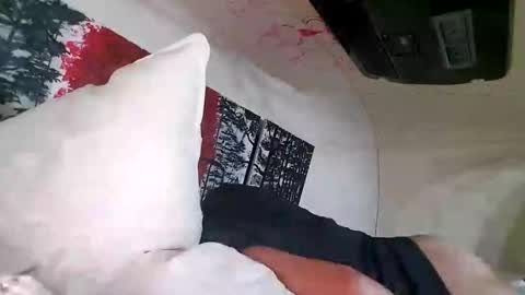 cumslutboi27 online show from February 11, 2026, 6:51 am