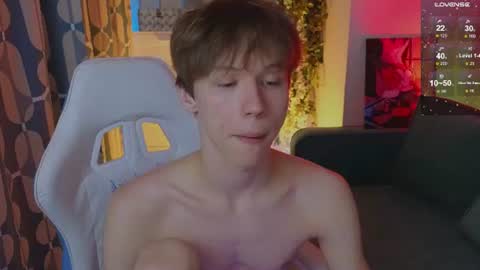 cumte_boy online show from June 11, 2026, 1:27 am