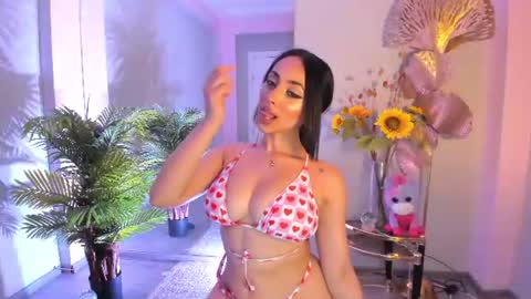 Snapshot of cupcake_izzy chatting on June 23, 2026, 7:56 pm cupcake_izzy online show from June 23, 2026, 7:56 pm