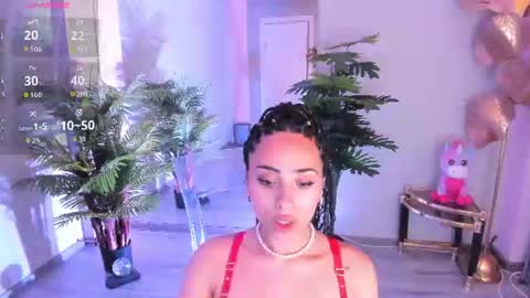 Snapshot of cupcake_izzy chatting on July 15, 2026, 4:45 pm cupcake_izzy online show from July 15, 2026, 4:45 pm