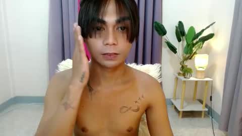 Xyrien online show from March 16, 2026, 12:09 pm