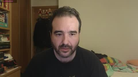 curiosillo1983 online show from September 27, 2025, 3:17 pm