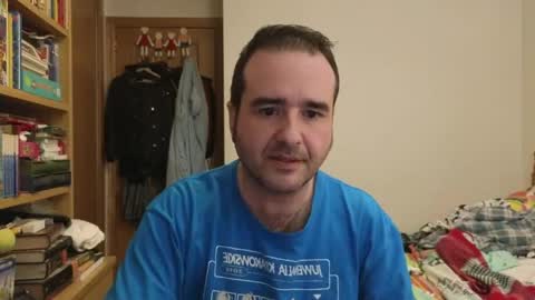 curiosillo1983 online show from April 29, 2026, 5:30 pm