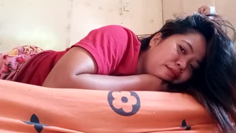 Snapshot of curious_girl247 chatting on February 13, 2025, 7:45 am curious_girl247 online show from February 13, 2025, 7:45 am