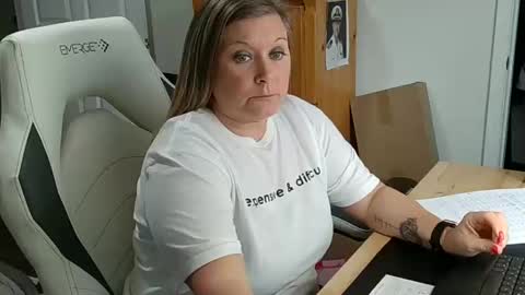 curious couple online show from February 7, 2025, 6:45 pm