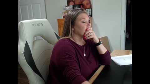 curious couple online show from February 12, 2025, 6:30 pm