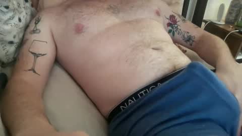Snapshot of curiousmax18 chatting on April 6, 2026, 5:36 pm Maxx online show from April 6, 2026, 5:36 pm
