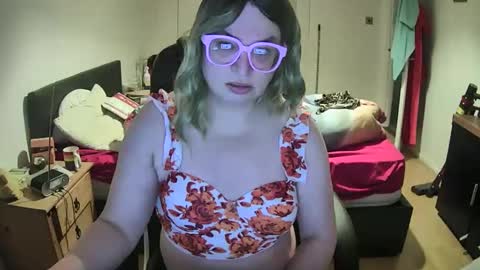 Shirley online show from January 28, 2025, 5:24 pm