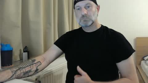 Curman85 online show from January 18, 2025, 12:57 am