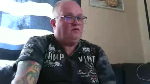 curtus14 online show from September 26, 2025, 1:15 pm