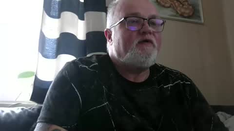 curtus14 online show from February 15, 2026, 7:51 am