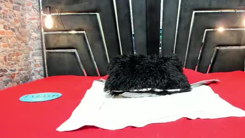 Alyanna  online show from October 18, 2025, 12:06 pm