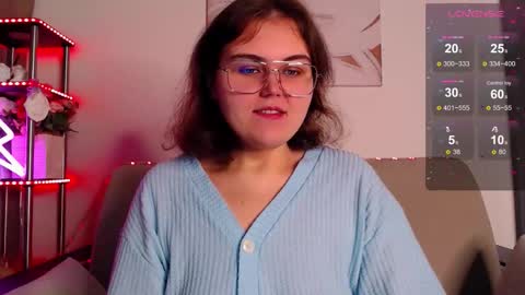 Snapshot of curvy_janie chatting on December 3, 2025, 3:14 am Jane online show from December 3, 2025, 3:14 am