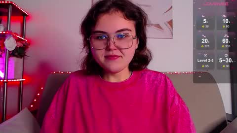 Snapshot of curvy_janie chatting on December 14, 2025, 4:18 am Jane online show from December 14, 2025, 4:18 am