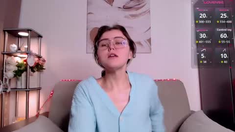 Snapshot of curvy_janie chatting on March 6, 2026, 3:25 am Jane online show from March 6, 2026, 3:25 am