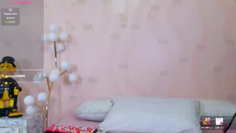 Snapshot of curvybuffgirl chatting on July 10, 2026, 7:38 pm Michel online show from July 10, 2026, 7:38 pm