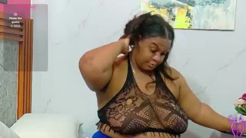 curvyhomebebe online show from July 14, 2026, 3:11 am