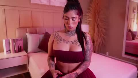 Snapshot of curvyliciouss chatting on June 14, 2026, 8:11 pm Samantha online show from June 14, 2026, 8:11 pm