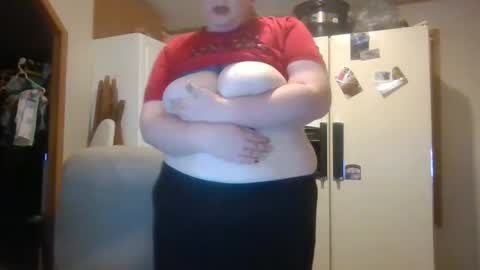 Snapshot of curvyplayday chatting on October 1, 2025, 12:49 am dahlia -kim online show from October 1, 2025, 12:49 am