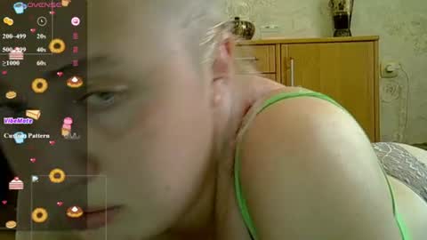 Snapshot of curvywild_lady30 chatting on June 13, 2026, 2:48 pm Curvy online show from June 13, 2026, 2:48 pm