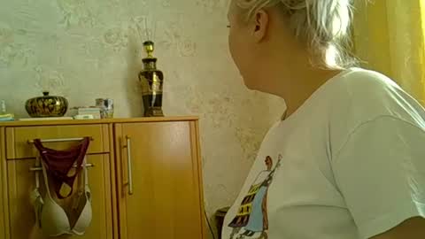 Snapshot of curvywild_lady30 chatting on June 29, 2026, 10:59 am Curvy online show from June 29, 2026, 10:59 am
