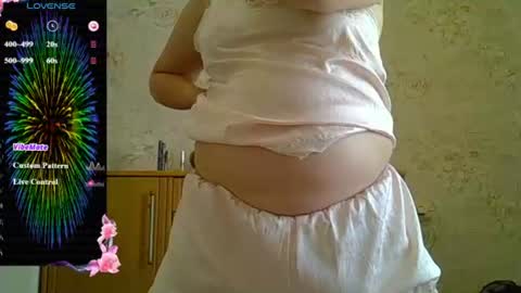Snapshot of curvywild_lady30 chatting on July 3, 2026, 11:16 am Curvy online show from July 3, 2026, 11:16 am