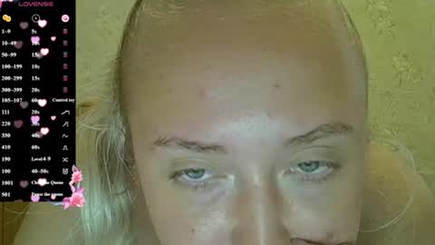 Snapshot of curvywild_lady30 chatting on July 19, 2026, 5:05 pm Curvy online show from July 19, 2026, 5:05 pm