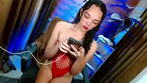 Snapshot of curybb_hanna19 chatting on May 13, 2026, 1:30 pm BBY CURLYHANNA online show from May 13, 2026, 1:30 pm