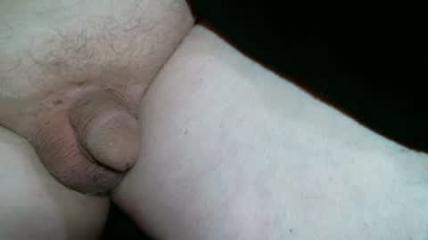 Snapshot of cutandwaxed2 chatting on September 17, 2025, 12:40 pm BI SMOOTH MATURE SUB online show from September 17, 2025, 12:40 pm