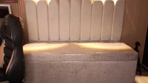 cute_angel_1 online show from November 24, 2025, 12:05 pm