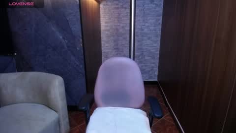cute_angel_1 online show from June 11, 2026, 2:53 am