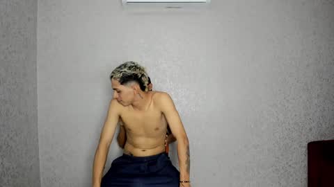 Snapshot of cute_boys18 chatting on January 13, 2025, 5:33 pm ARTURO-18 MATIAS-18 NIKOLAY-19 HADES-18 GABO-19 online show from January 13, 2025, 5:33 pm