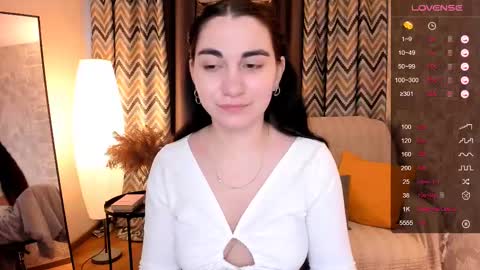 Snapshot of cute_chus chatting on February 11, 2025, 7:44 am Hanna online show from February 11, 2025, 7:44 am