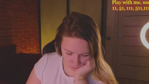 Snapshot of cute_darina chatting on December 20, 2024, 1:58 am Everyday stream in the same time online show from December 20, 2024, 1:58 am