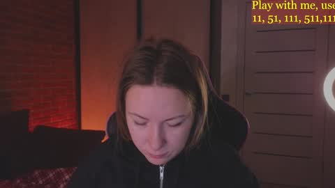 Snapshot of cute_darina chatting on December 25, 2024, 1:31 am Everyday stream in the same time online show from December 25, 2024, 1:31 am