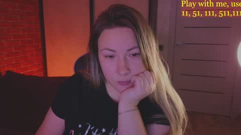 Snapshot of cute_darina chatting on January 9, 2025, 7:42 am Everyday stream in the same time online show from January 9, 2025, 7:42 am