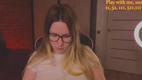 Snapshot of cute_darina chatting on February 1, 2025, 10:48 am Everyday stream in the same time online show from February 1, 2025, 10:48 am