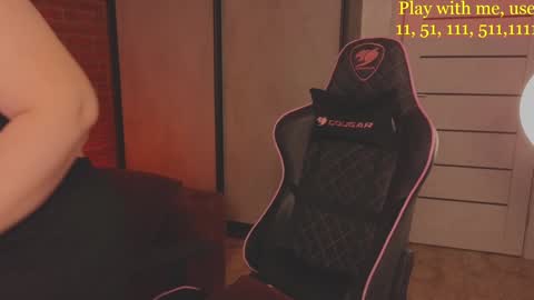 Snapshot of cute_darina chatting on February 2, 2025, 1:23 am Everyday stream in the same time online show from February 2, 2025, 1:23 am