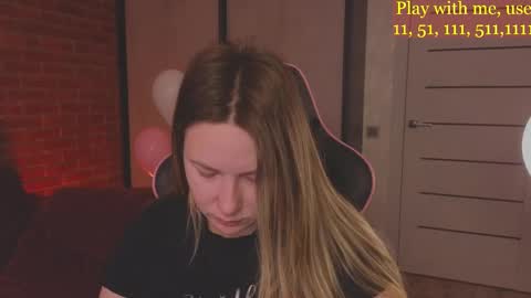 Snapshot of cute_darina chatting on February 15, 2025, 1:53 am Everyday stream in the same time online show from February 15, 2025, 1:53 am